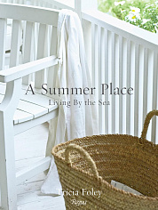 A Summer Place. Living by the Sea